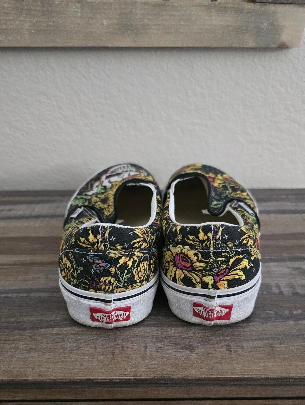 Vans Women's Slip-On Sneakers Sz 10.5